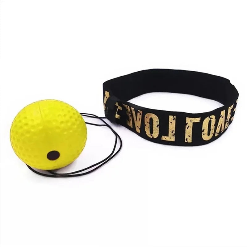 Pelota de boxeo con banda para reflejos, velocidad y coordinación.