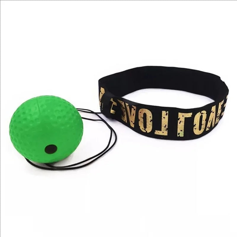 Pelota de boxeo con banda para reflejos, velocidad y coordinación.